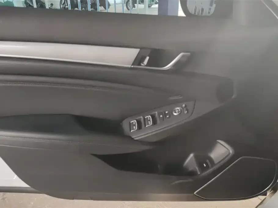 Honda Accord — фото 3