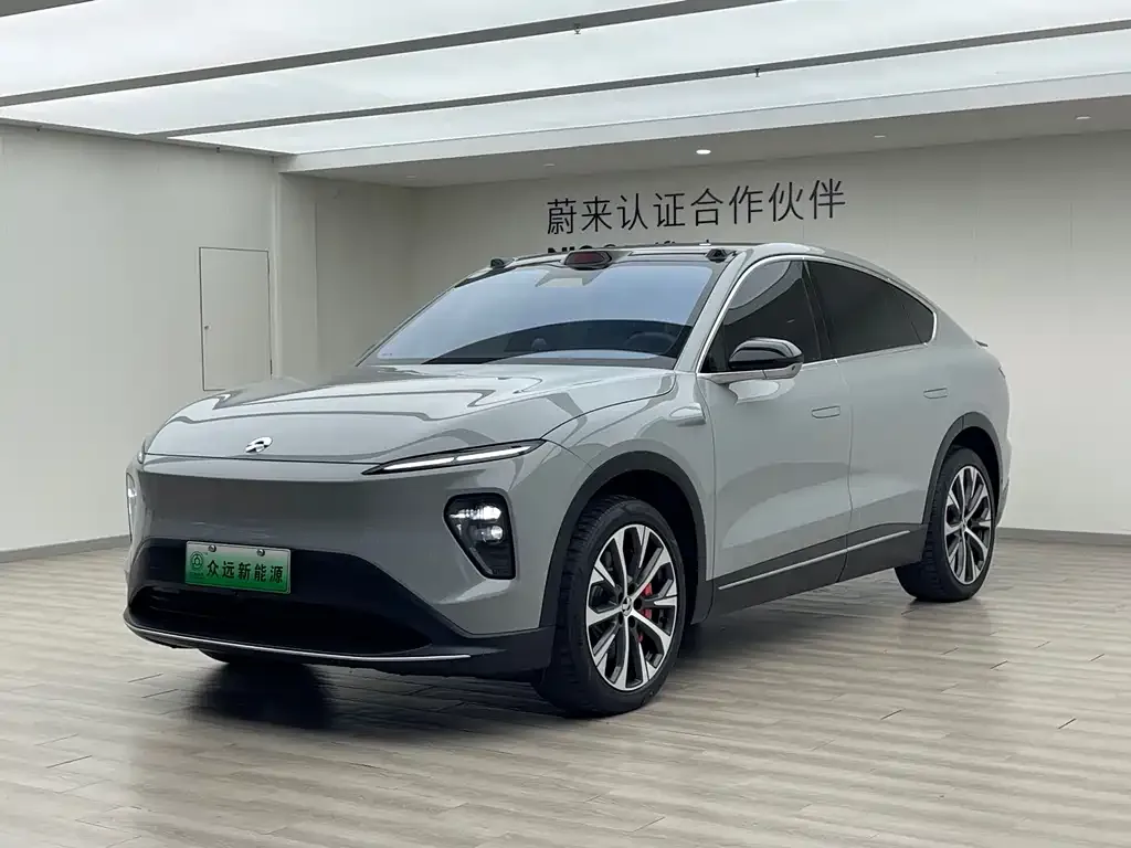 NIO EC7