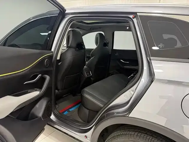 BYD Seal 05 DM-i — фото 3