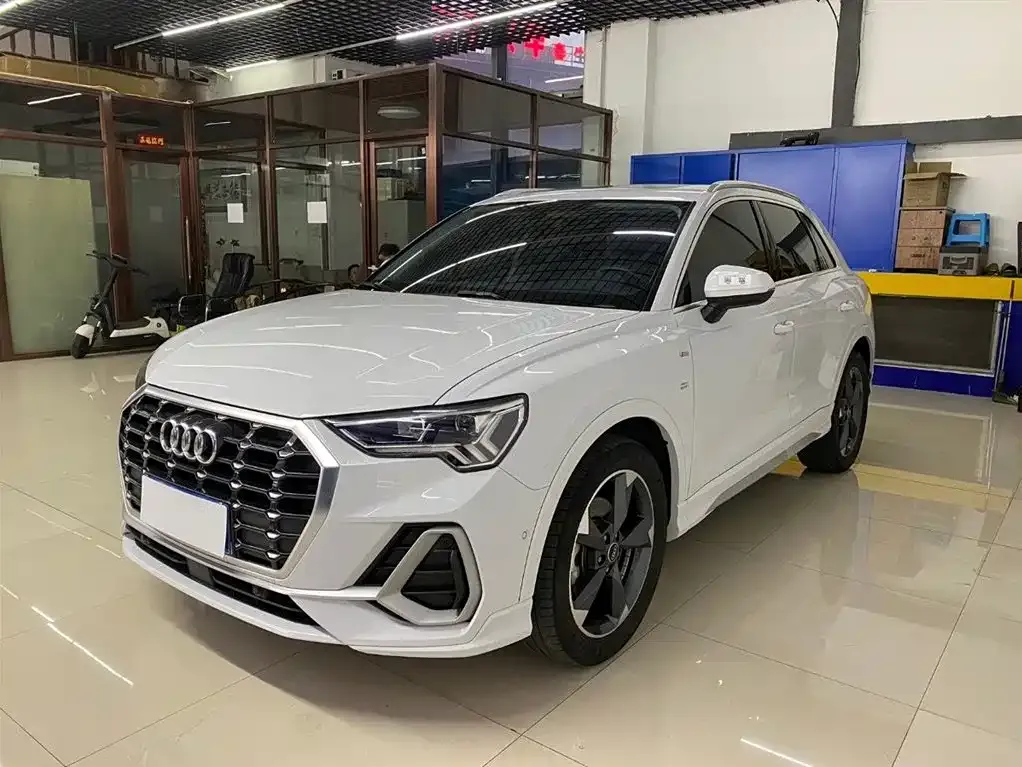 Audi Q3 2022 из CN, фото 1