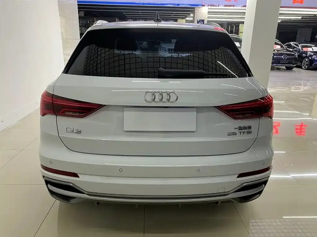 Audi Q3 2022 из CN, фото 10