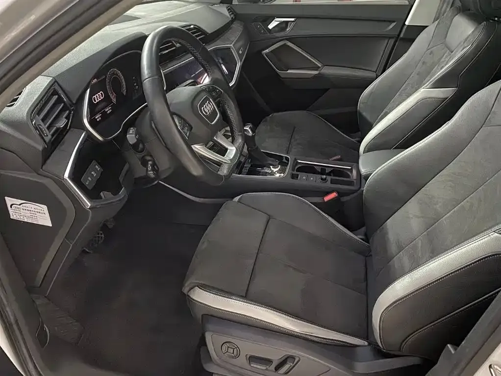 Audi Q3 2022 из CN, фото 4