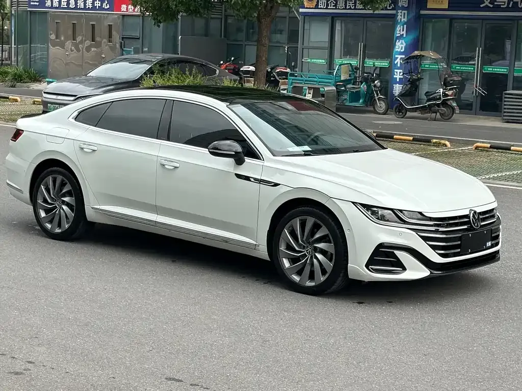 Volkswagen CC — фото 4