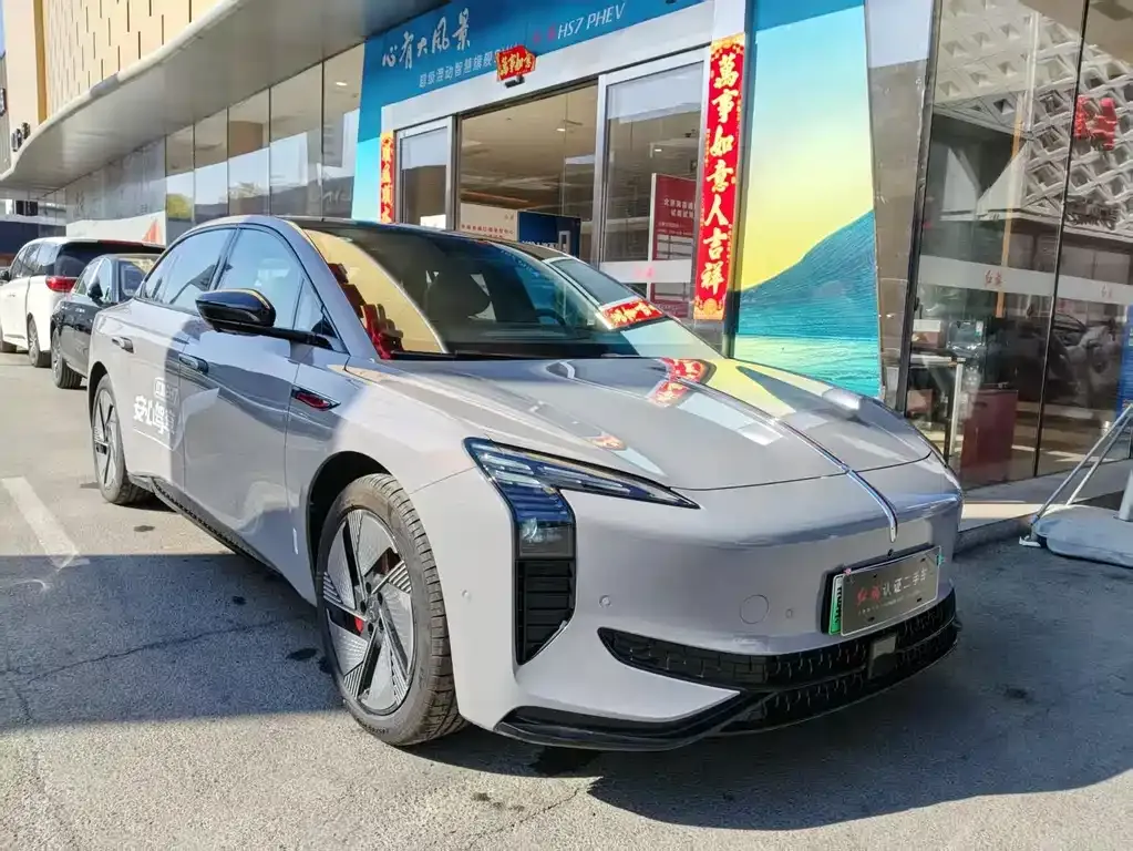 Hongqi EH7 2025 из CN, фото 8
