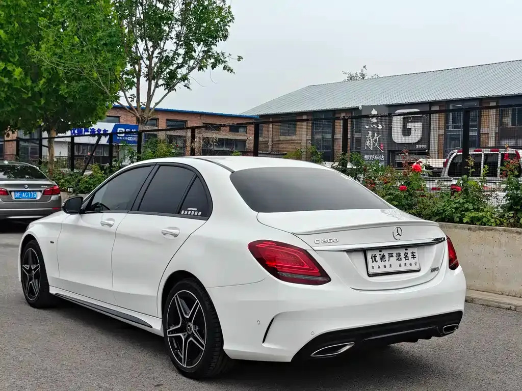 Mercedes-Benz C-Class — фото 4