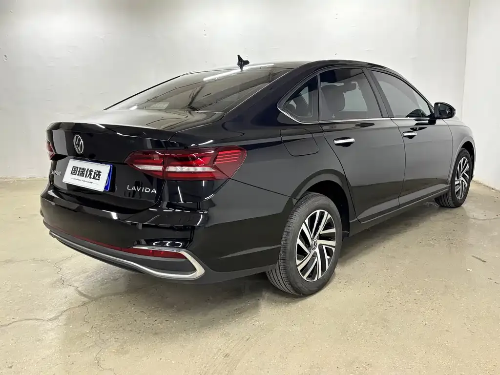 Volkswagen Lavida 2023 из CN, фото 5