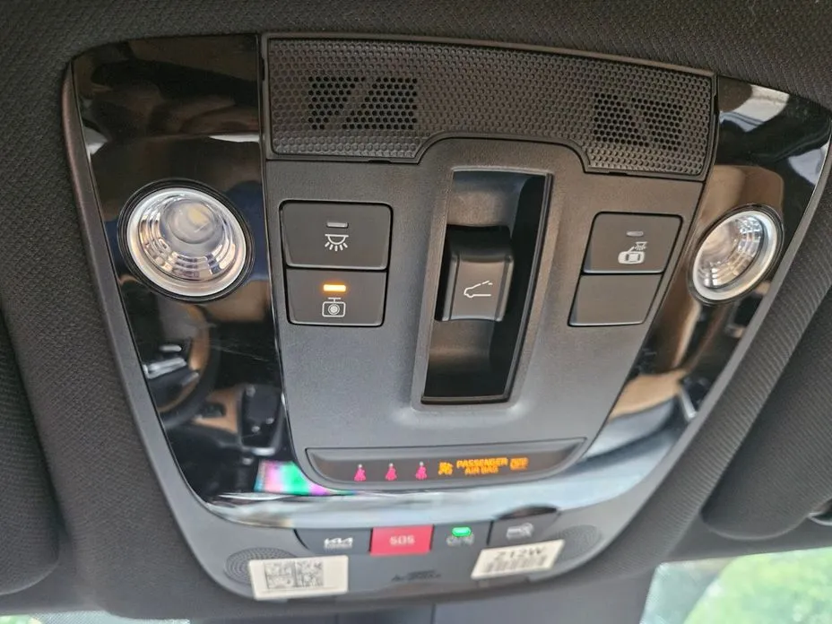 Kia Sorento — фото 4