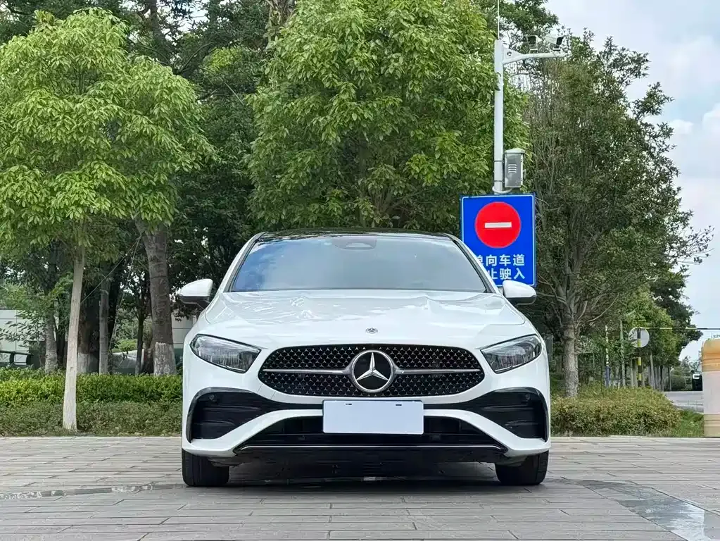 Mercedes-Benz A-Class — фото 10