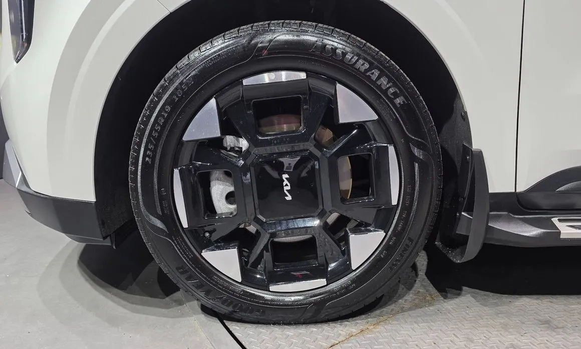 Kia Carnival 2025 из KR, фото 4