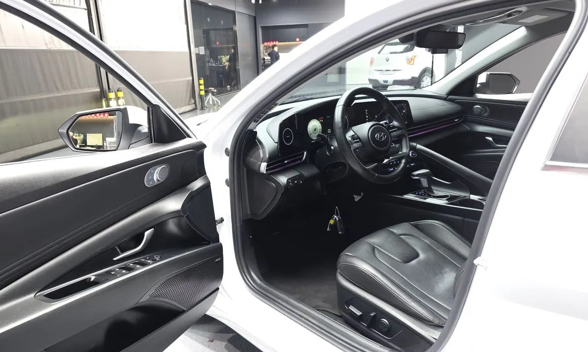 Hyundai AVANTE 2021 из KR, фото 9