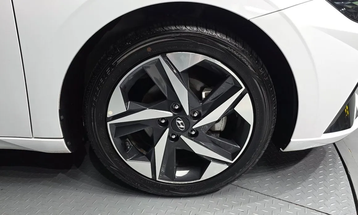 Hyundai AVANTE 2021 из KR, фото 5