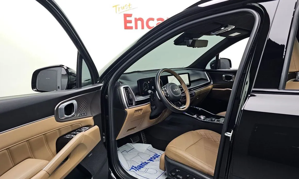 Kia Sorento — фото 6