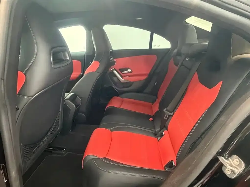 Mercedes-Benz CLA AMG — фото 2