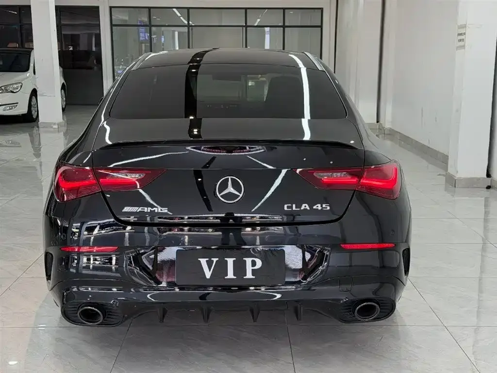 Mercedes-Benz CLA AMG — фото 4