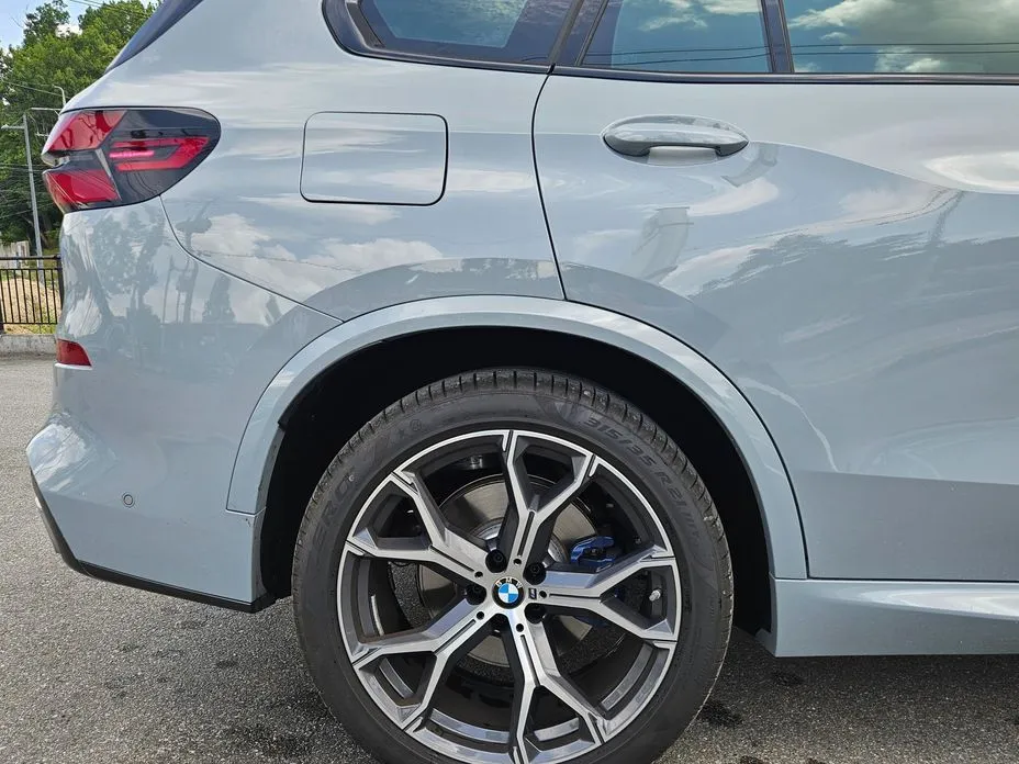 BMW X5 — фото 10