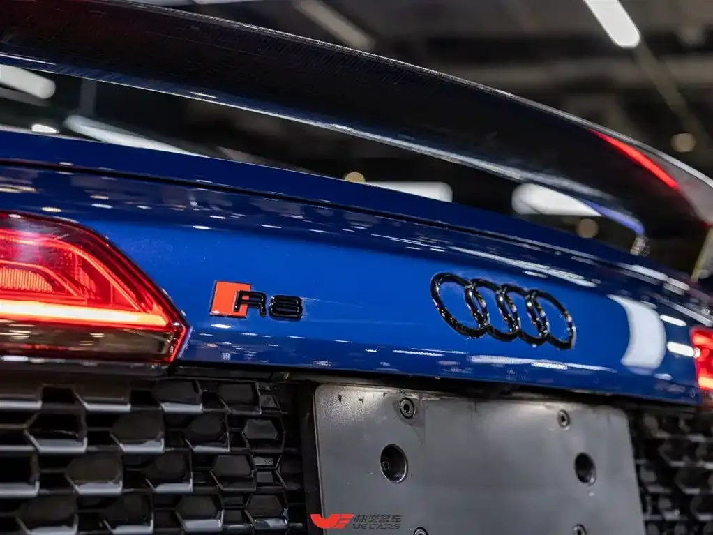 Audi R8 2023 из CN, фото 9