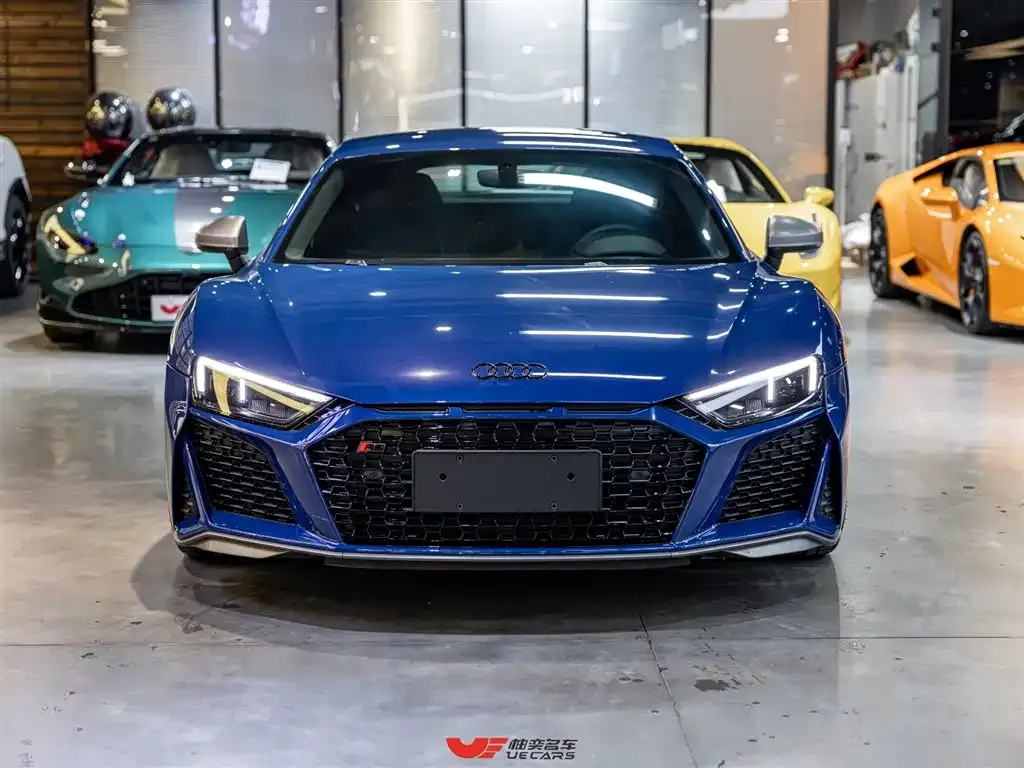 Audi R8 2023 из CN, фото 3