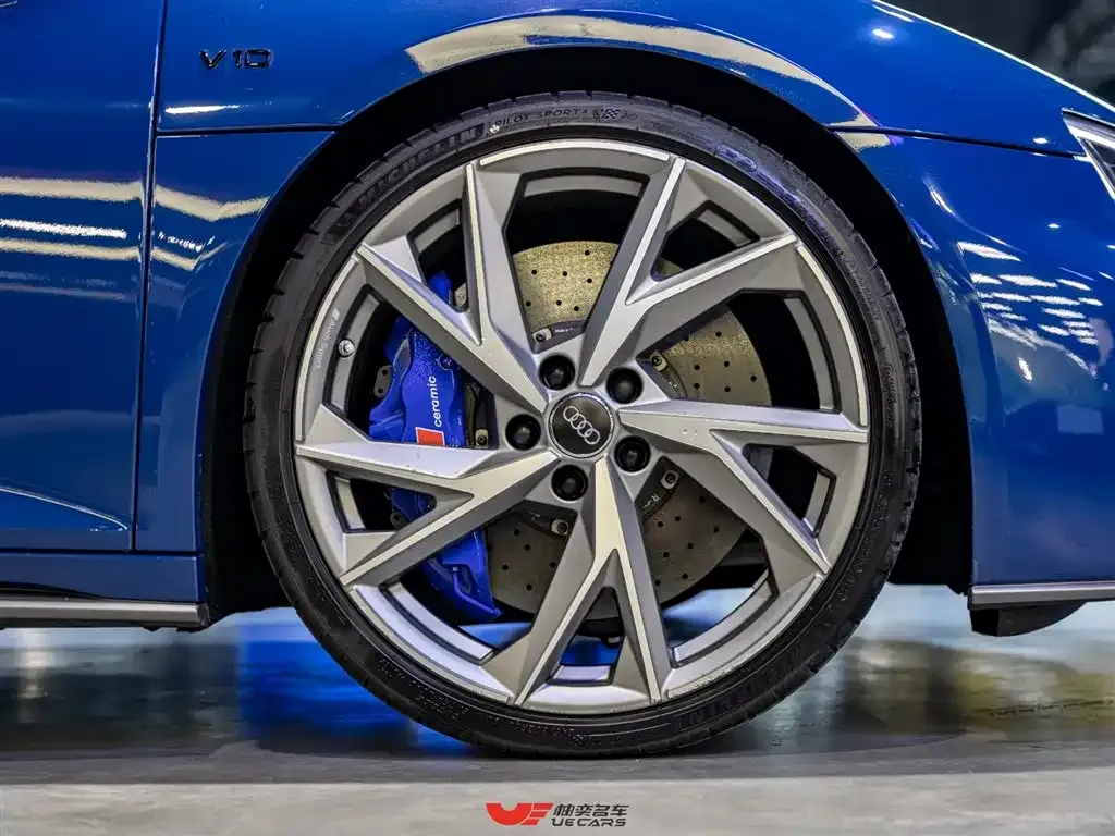 Audi R8 2023 из CN, фото 7