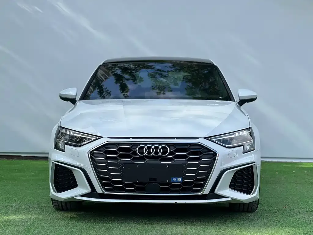 Audi A3 — фото 2