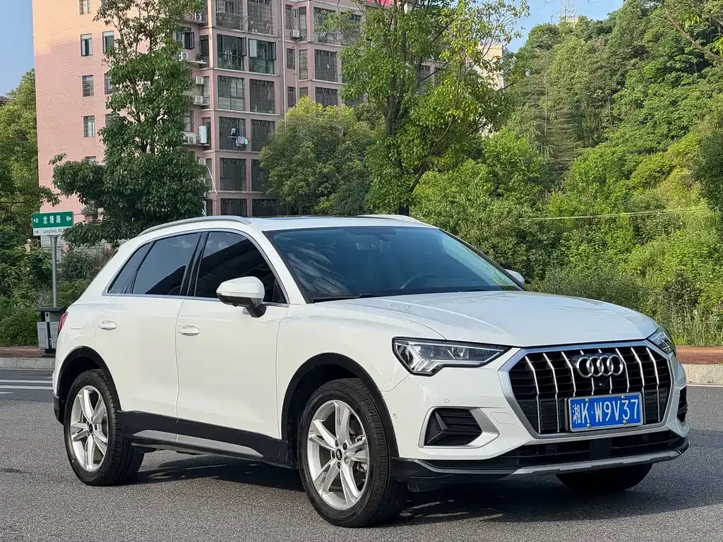 Audi Q3 2021 из CN, фото 9