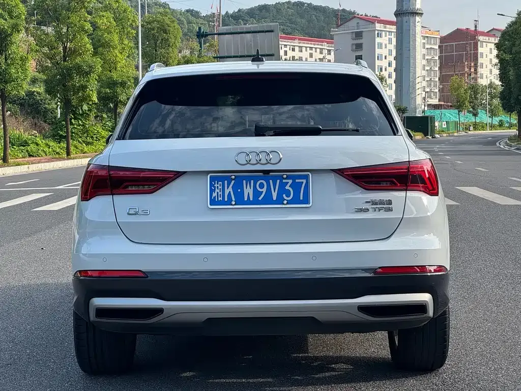 Audi Q3 2021 из CN, фото 7