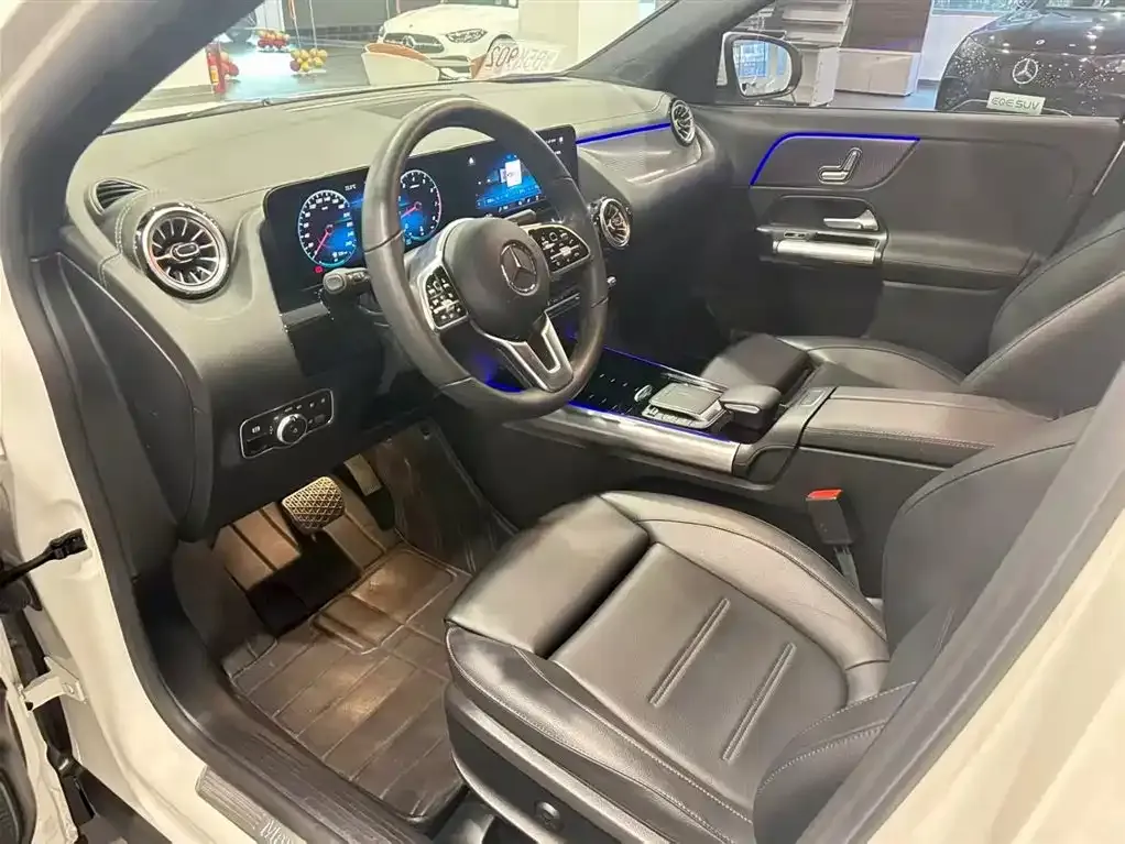 Mercedes-Benz GLA — фото 6