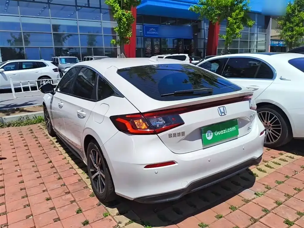 Honda Civic — фото 3