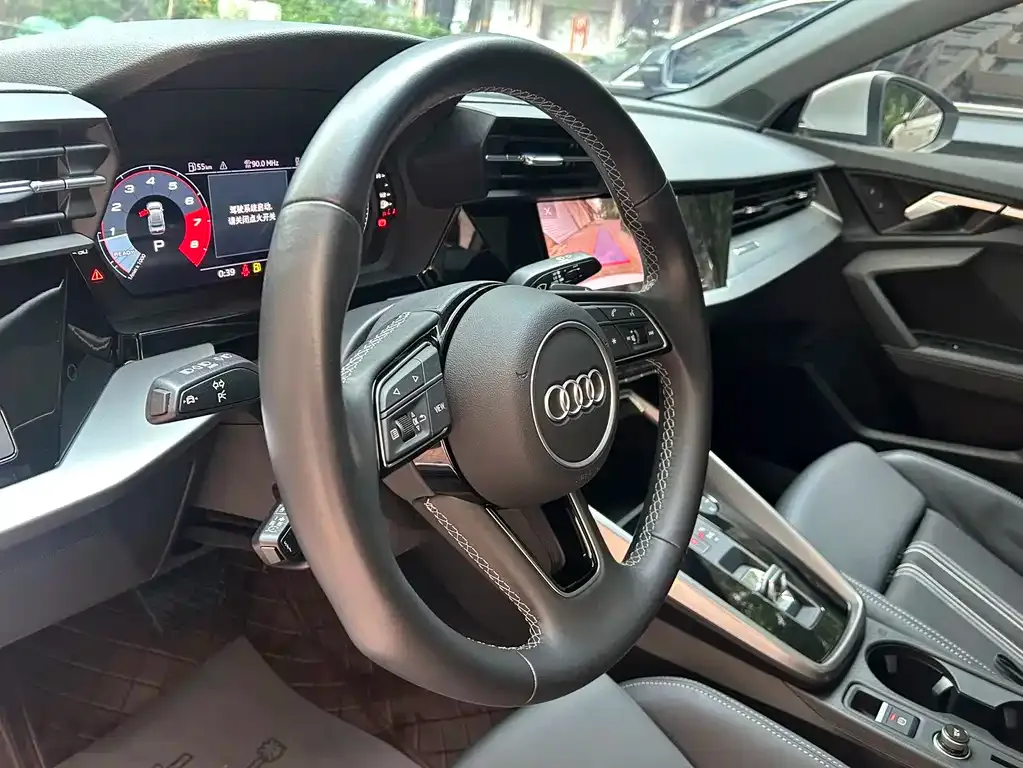 Audi A3 — фото 8