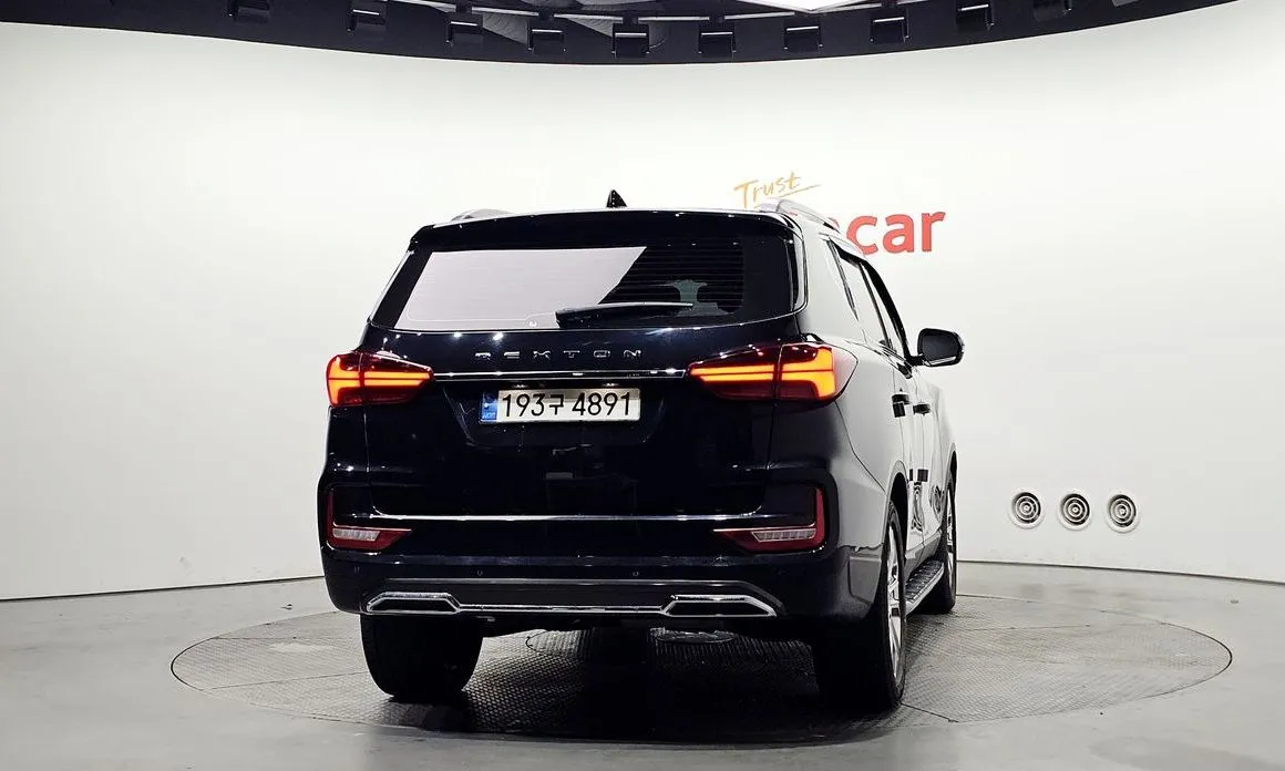 KG Mobility (Ssangyong) Rexton 2021 из KR, фото 3