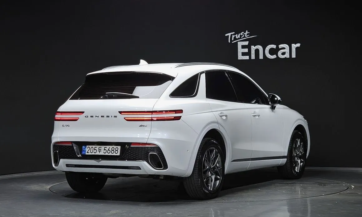 Genesis GV70 2023 из KR, фото 3