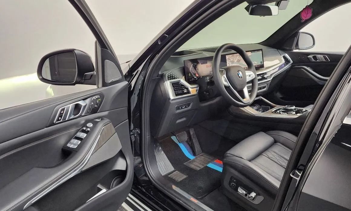 BMW X7 2024 из KR, фото 8