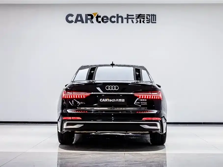 Audi A6L — фото 8