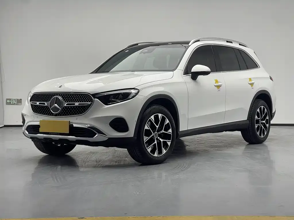 Mercedes-Benz GLC — фото 1