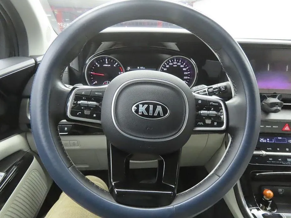 Kia Carnival 2021 из KR, фото 10