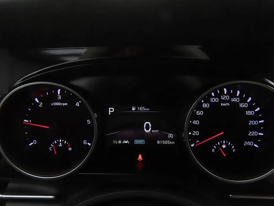 Kia Carnival 2021 из KR, фото 2
