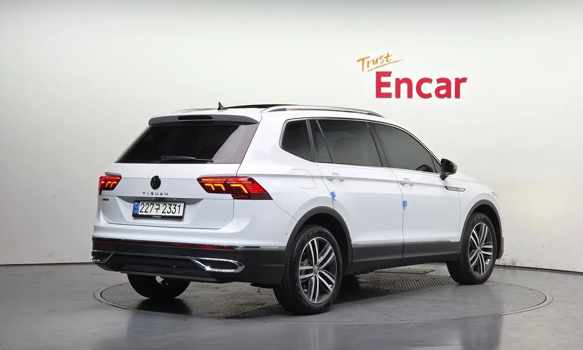 Volkswagen Tiguan 2023 из KR, фото 8