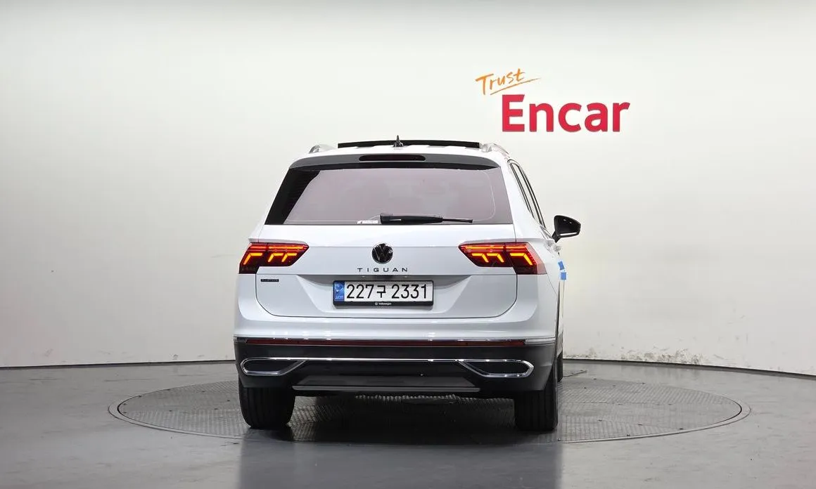 Volkswagen Tiguan 2023 из KR, фото 2