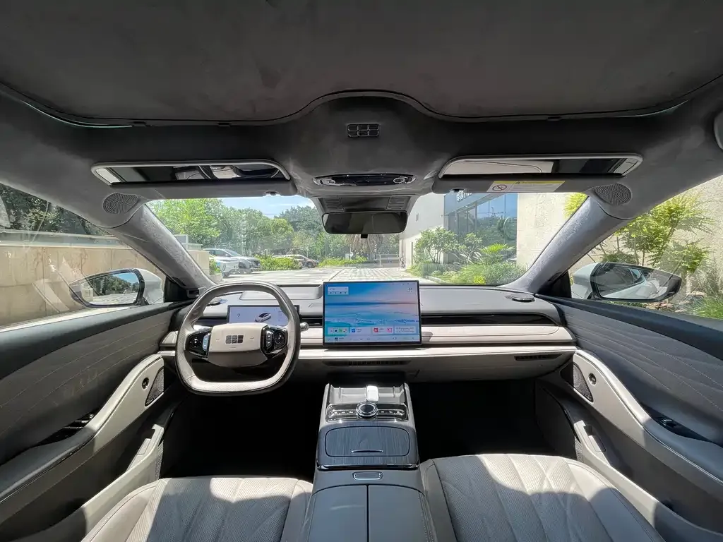 Geely Galaxy Xingyao 8 2025 из CN, фото 2