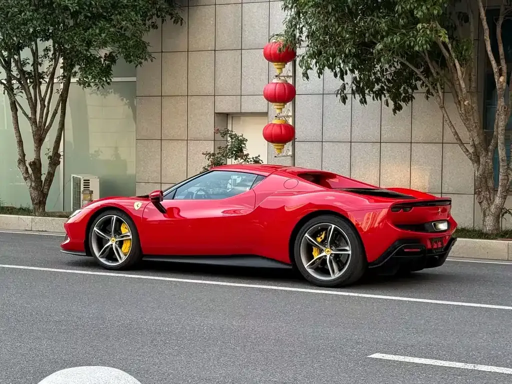 Ferrari 296 2023 из CN, фото 6