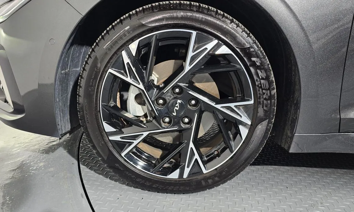 Kia K5 2025 из KR, фото 8