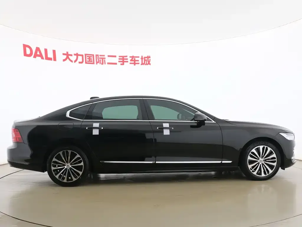 Volvo S90 — фото 4