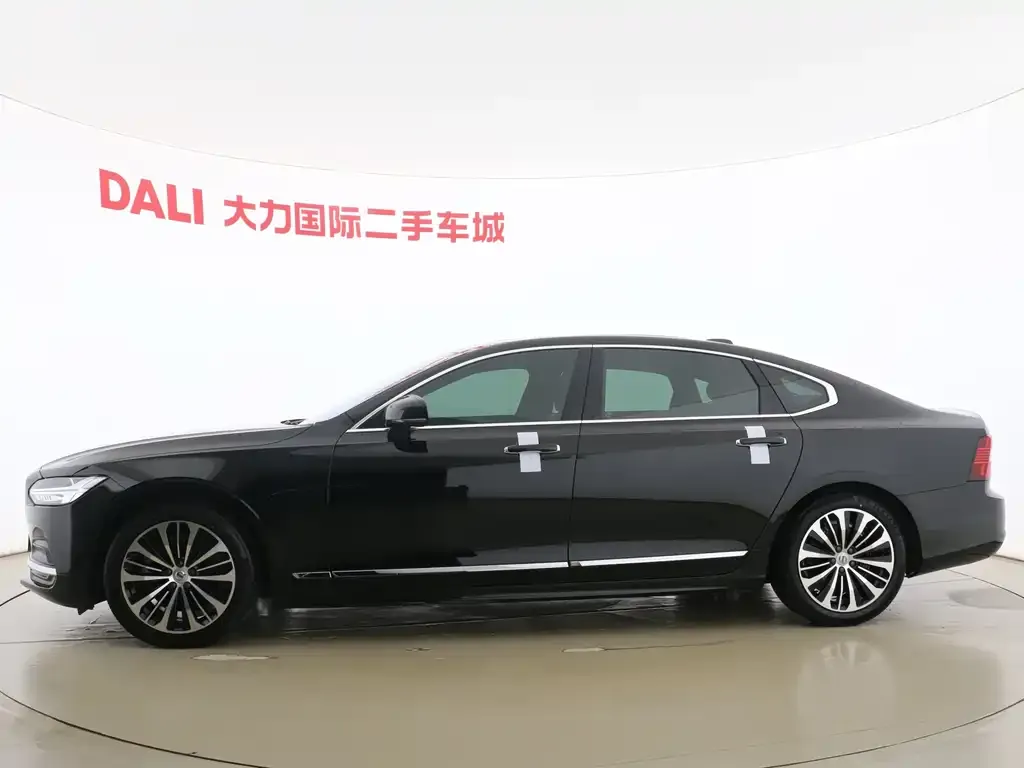 Volvo S90 — фото 5