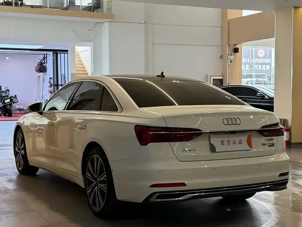 Audi A6L — фото 3
