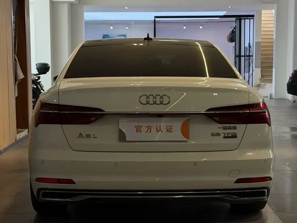 Audi A6L — фото 2