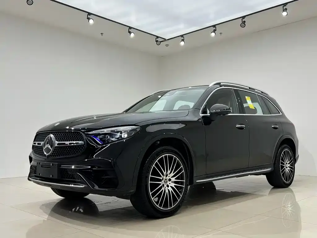 Mercedes-Benz GLC — фото 1