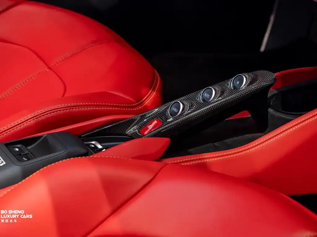 Ferrari F8 — фото 2