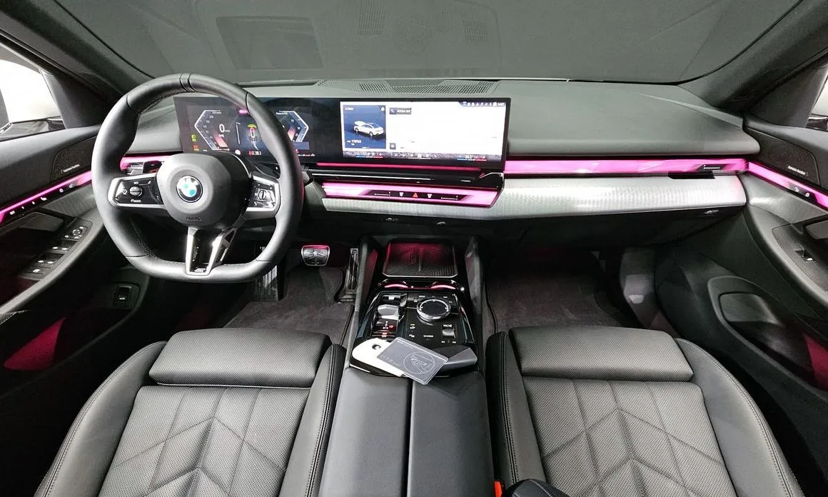 BMW 5-Series 2025 из KR, фото 9