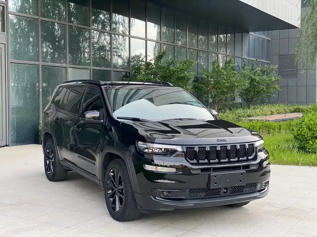 Jeep Grand Commander 2021 из CN, фото 10