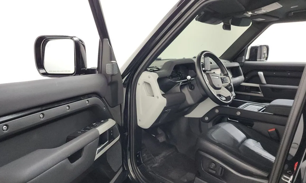Land Rover Defender 2022 из KR, фото 9