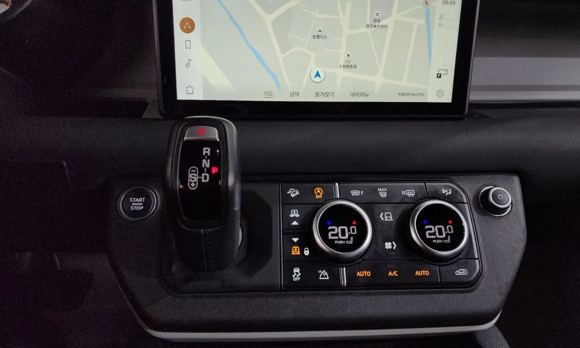 Land Rover Defender 2022 из KR, фото 3
